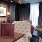 巴塞罗那殖民酒店 4*