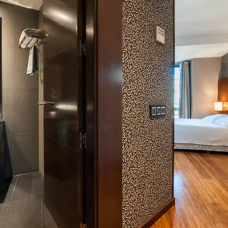 Colonial 4* Barcelone