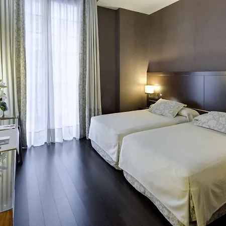 Colonial 4* Barcelone